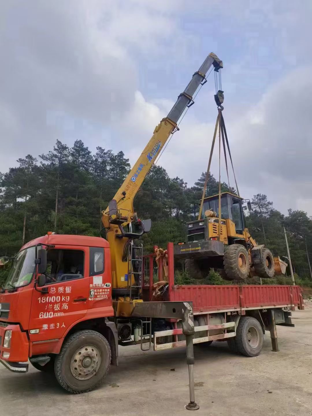 新乡市找吊车出租公司的时候需要注意什么